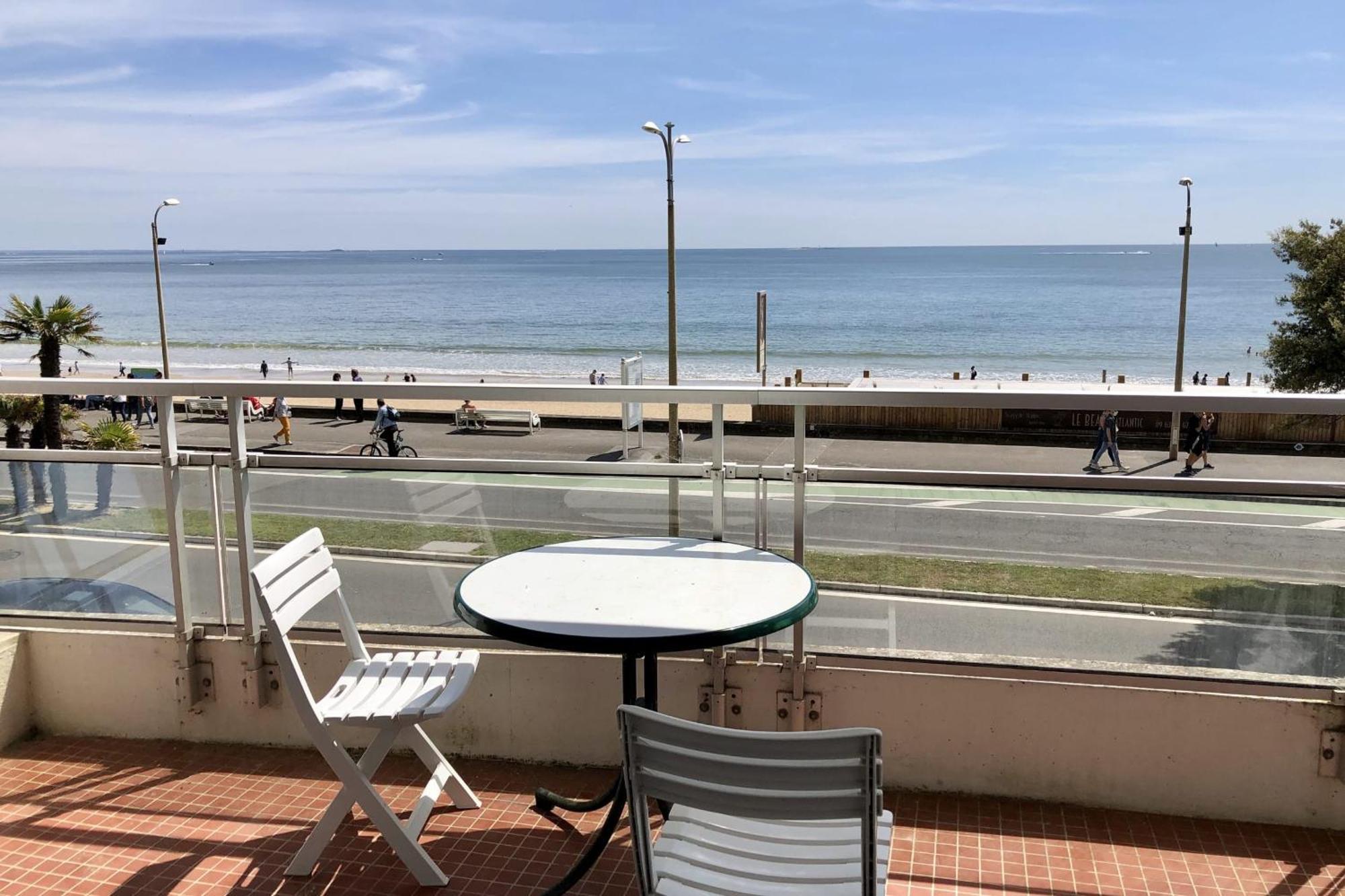 Studio And Terrace Sea View In La Baule Екстериор снимка