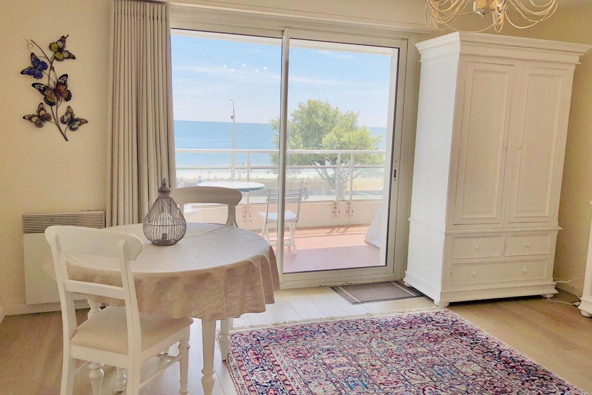 Studio And Terrace Sea View In La Baule Екстериор снимка
